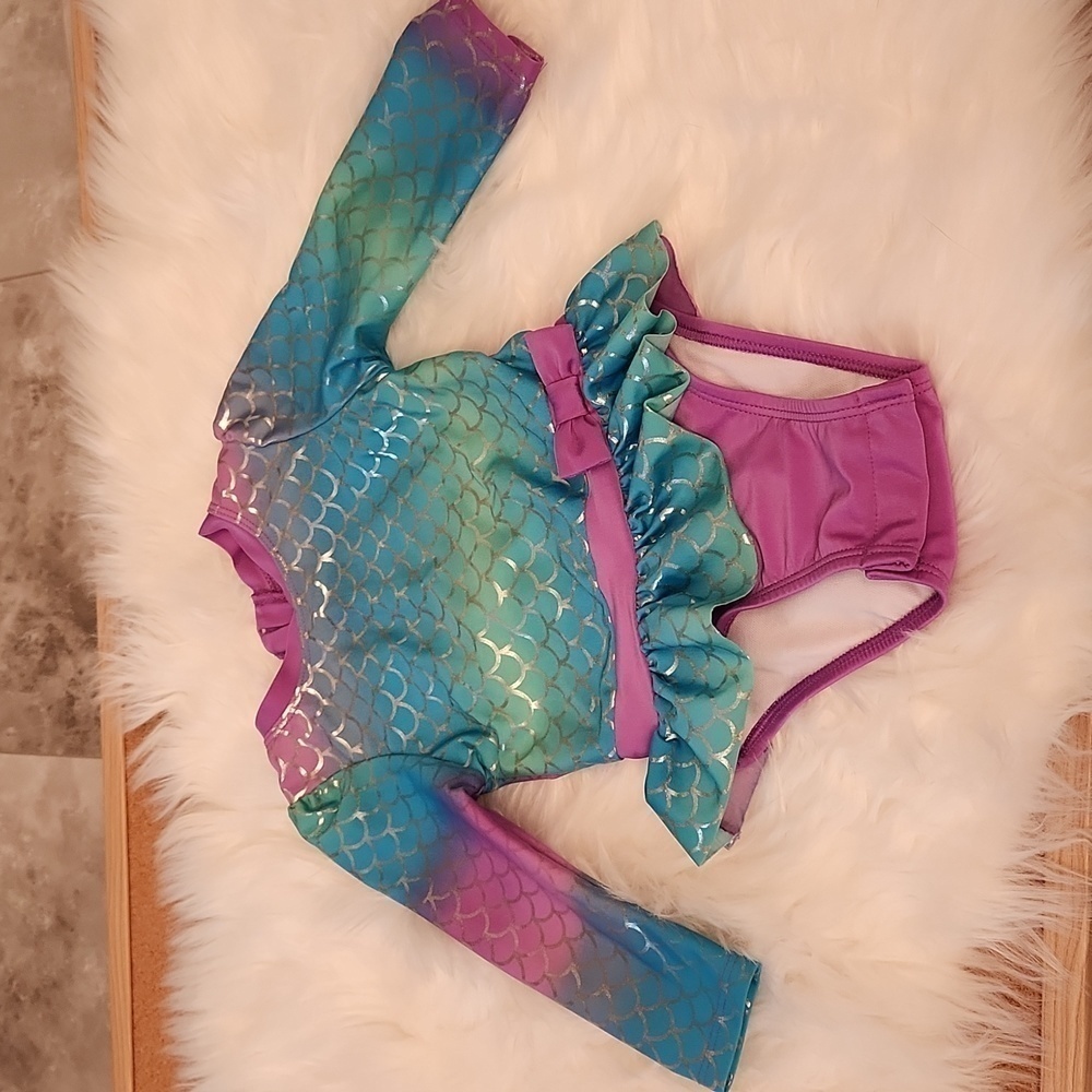Cat & Jack Metallic Mermaid One Piece Swimsuit 18M